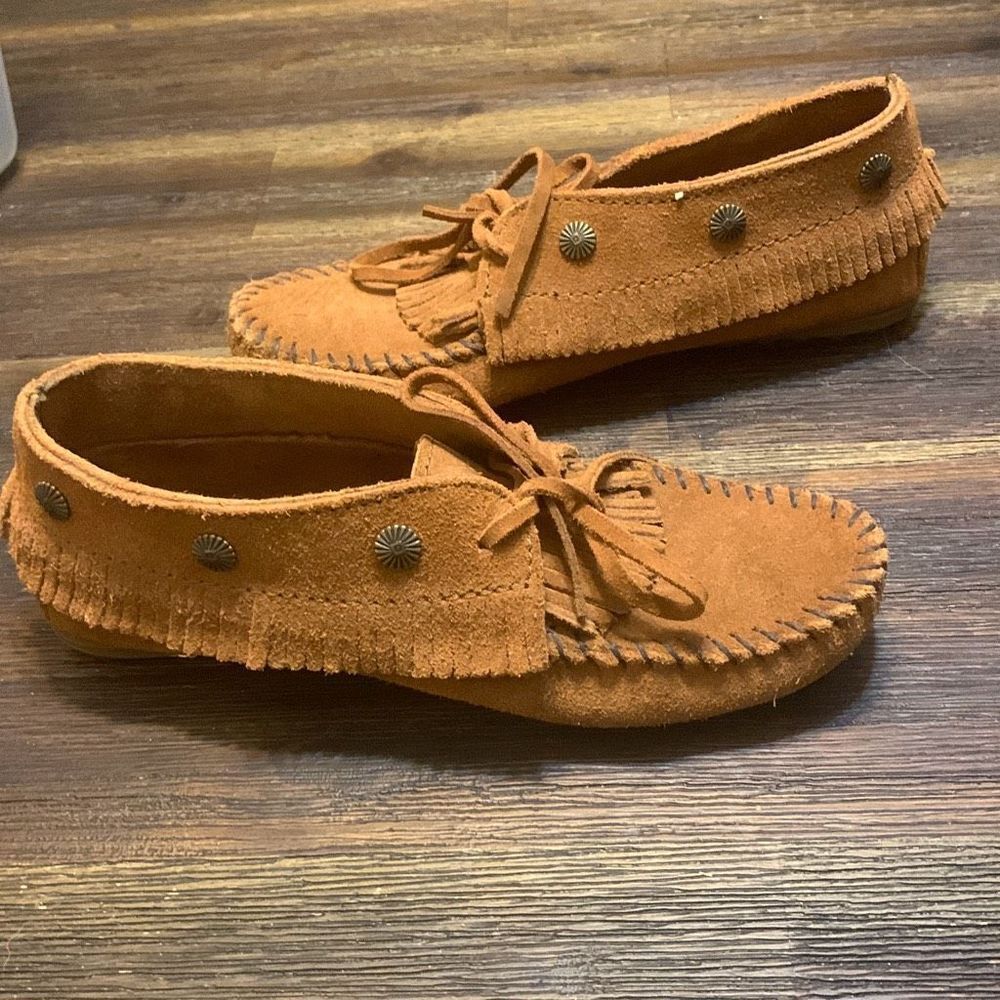 Minnetonka moccasins tassels